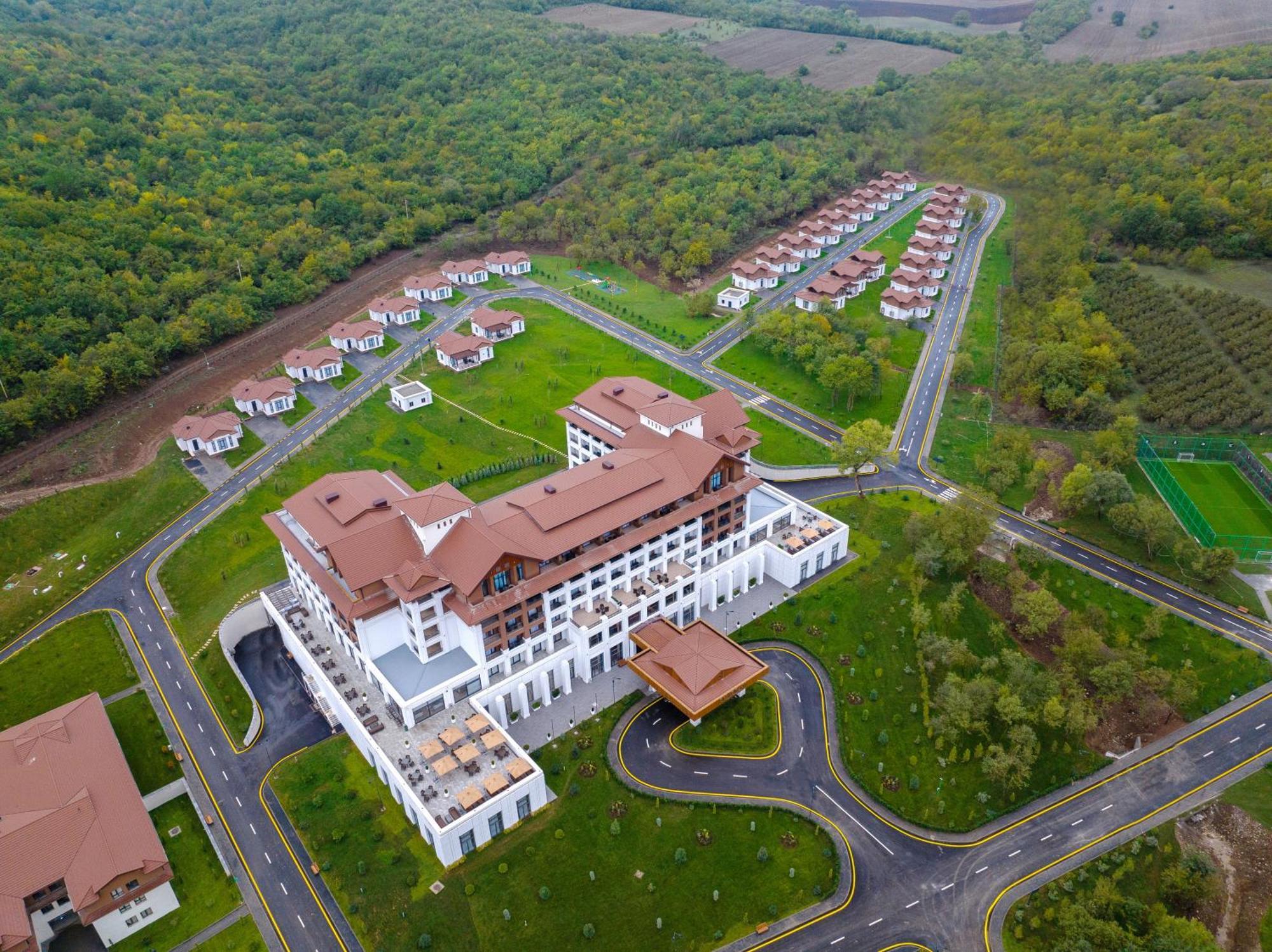 Shabran Wellbeing Resort Pirebedil' Exteriér fotografie